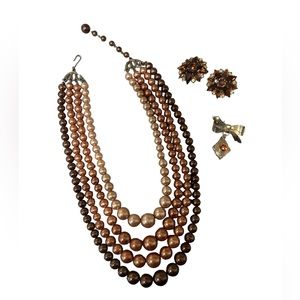 Vintage 50’s 60’s necklace, earring and pin set
